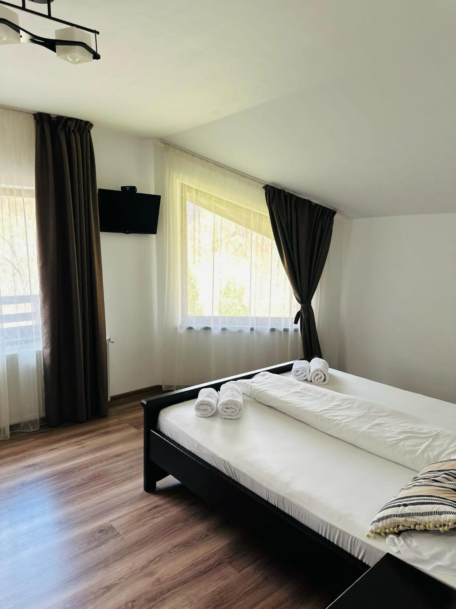 Casa Valea Cernei Hotell Isverna Exteriör bild