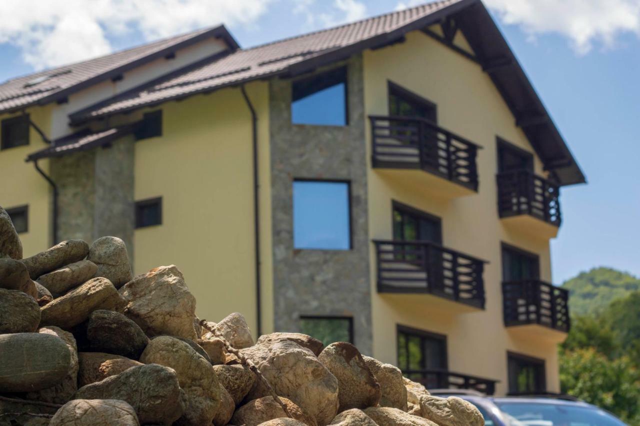 Casa Valea Cernei Hotell Isverna Exteriör bild