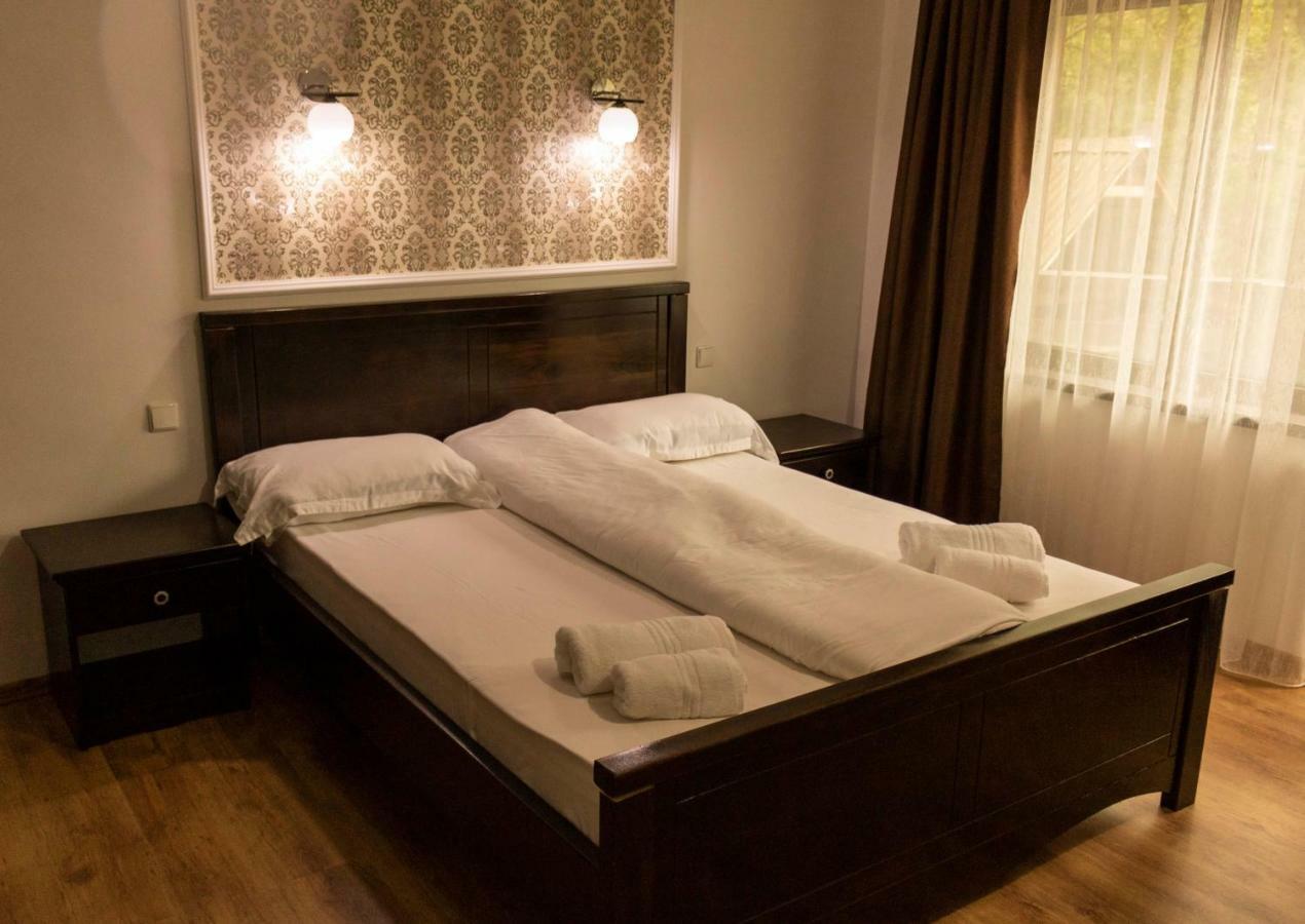 Casa Valea Cernei Hotell Isverna Exteriör bild